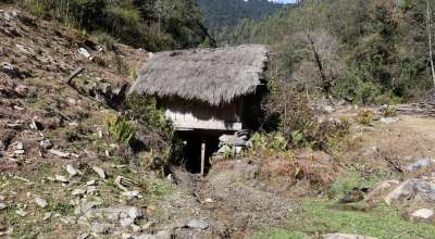 पानीघट्ट मासिँदै