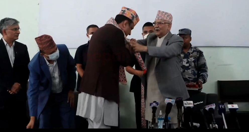 सर्वेन्द्र खनाल