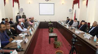 शेरबहादुर देउवा निर्वाचन आयोगमा