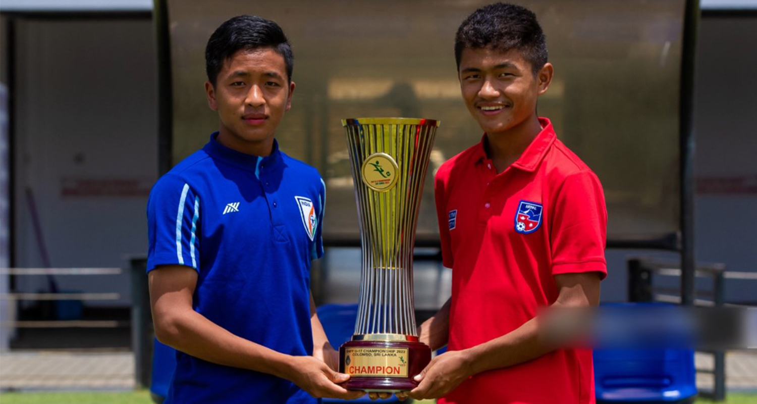 नेपाल र भारत भिड्दै