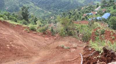 बागलुङमा पहिरा