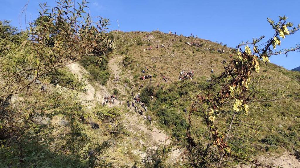 बझाङको तुफानडाँडा