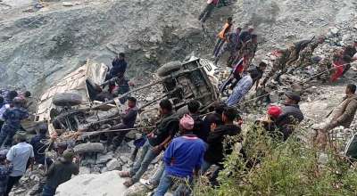 बझाङ जीप दुर्घटना