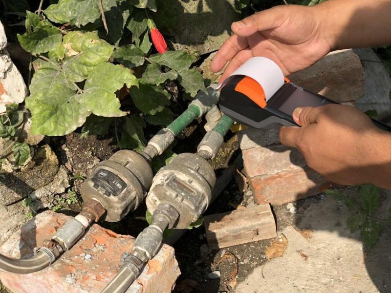 स्मार्ट बन्दैछन् खानेपानी