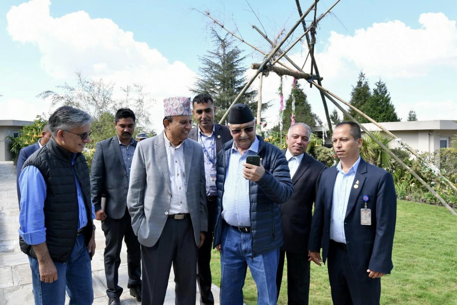 केपी ओलीले लाँकुरी भञ्ज्याङ्गमा