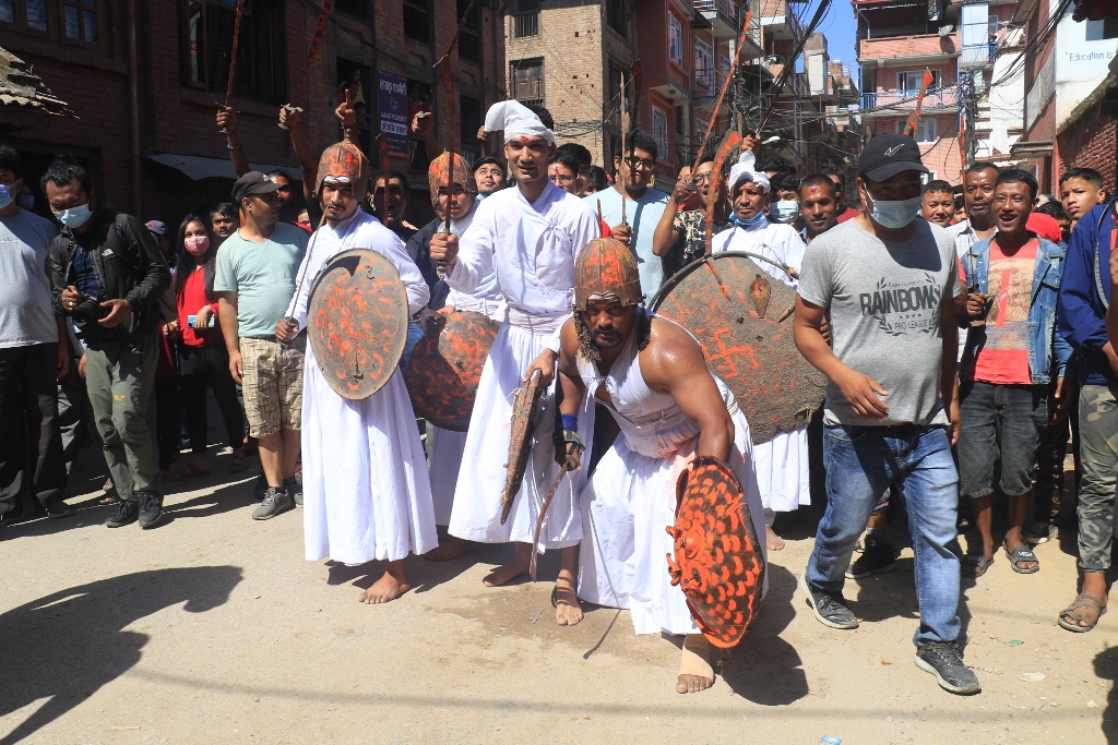 खाँ पिहाँवइगु जात्रा