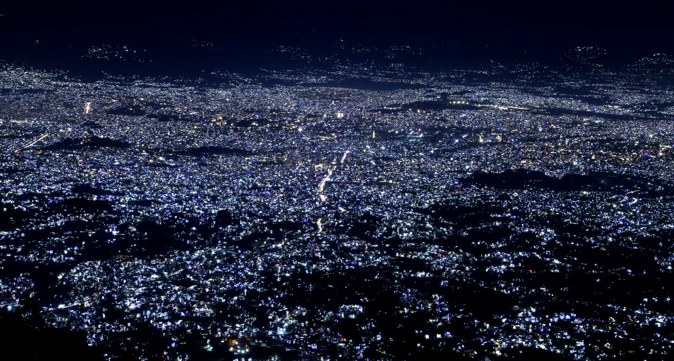 झलमल काठमाडौँ उपत्यका 