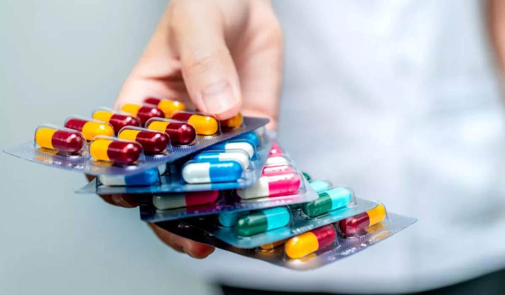 फार्मेसीको अनुगमन