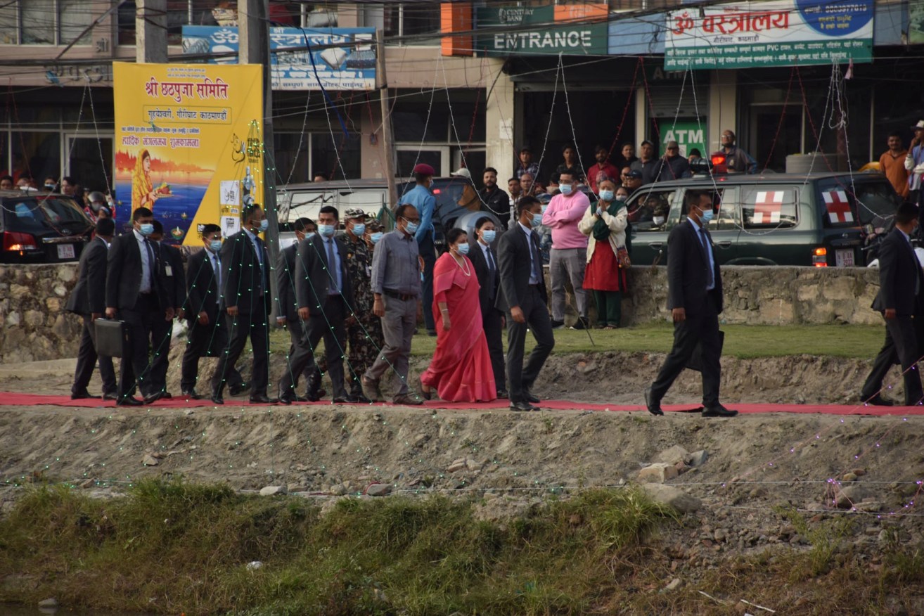 राष्ट्रपति भण्डारीले गौरीघाट छठ पूजा