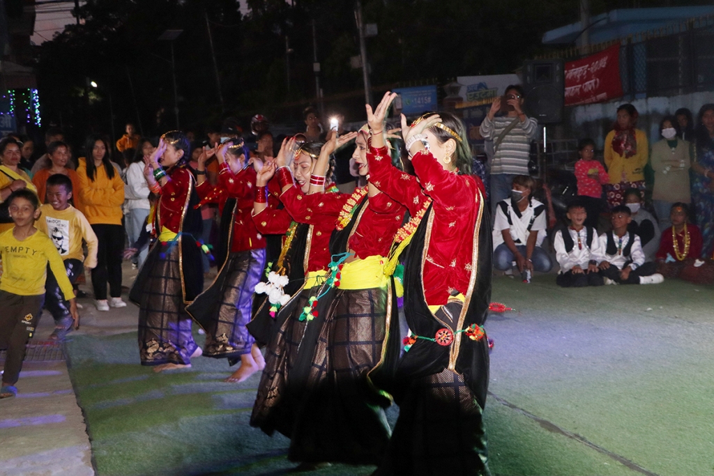 देउसी र भैलो