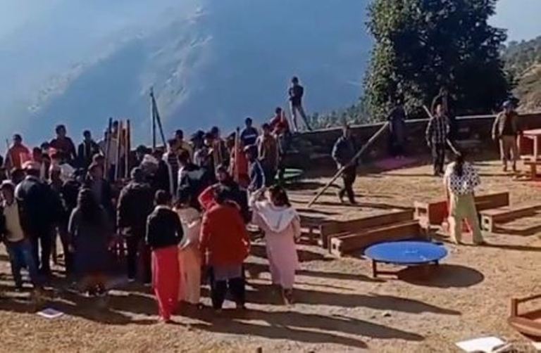 बाजुरामा मतपत्र
