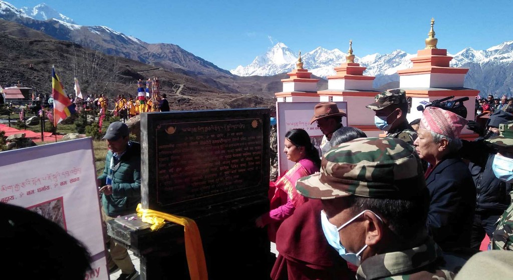 राष्ट्रपति विद्यादेवी भण्डारी मुक्तिनाथ