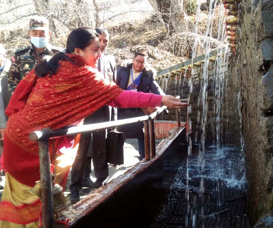राष्ट्रपति विद्यादेवी भण्डारी मुक्तिनाथ