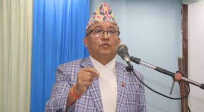 दिनेशकुमार थपलिया