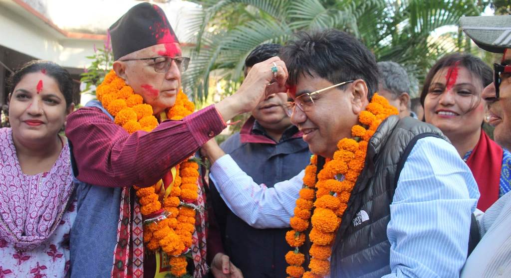 डा. शेखर कोइराला