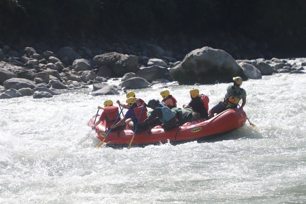 कालीगण्डकीमा र्याफ्टिङ