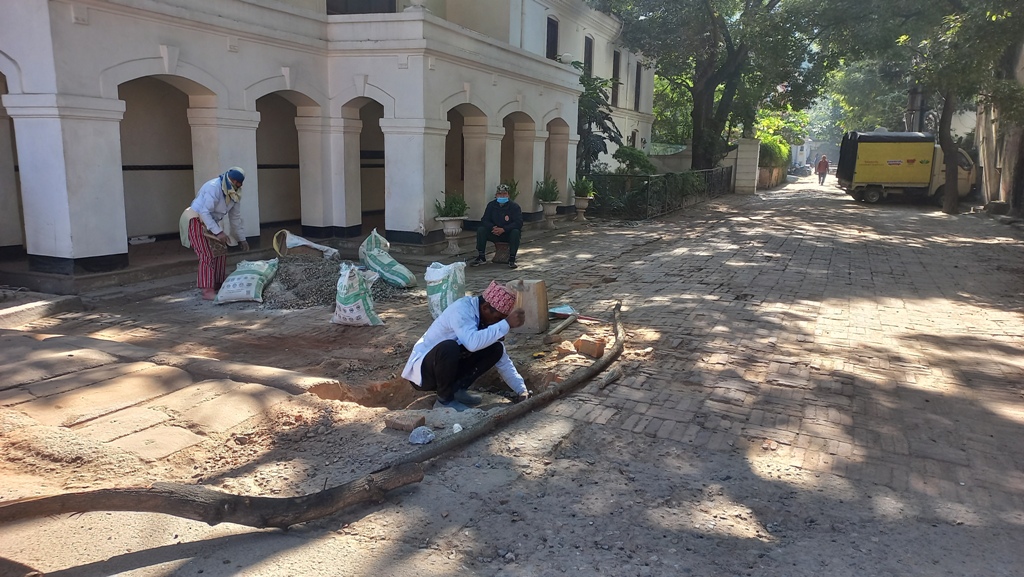 कार्की दम्पती