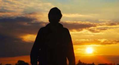 मनले सम्झिरहन्छ