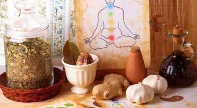 योग र आयुर्वेदिक औषधि