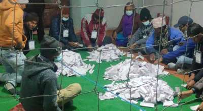 बाजुरामा मतगणना