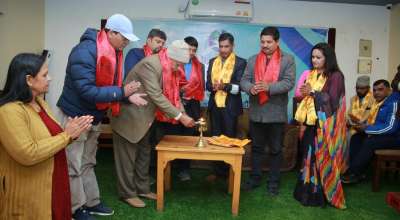 डा. रामवरण यादव