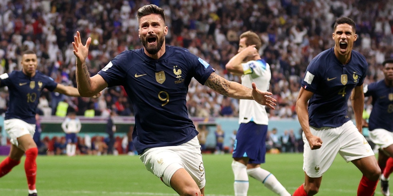 फ्रान्स सेमिफाइनलमा