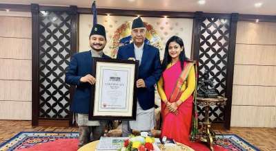 शेरबहादुर देउवा र अर्पण शर्मा