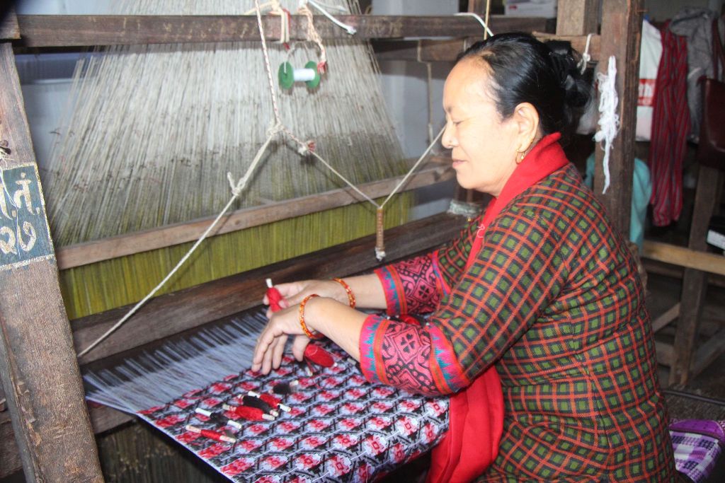 पाल्पामा ढाका बुनाइ