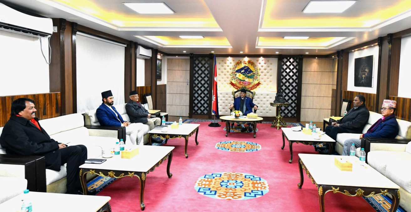 सत्ता गठबन्धन दलका शीर्ष नेताको बैठक