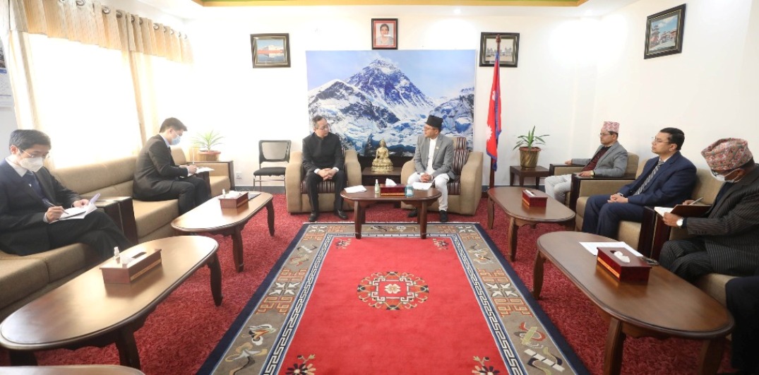 गणेशप्रसाद तिमिल्सिना र छन् सोङ