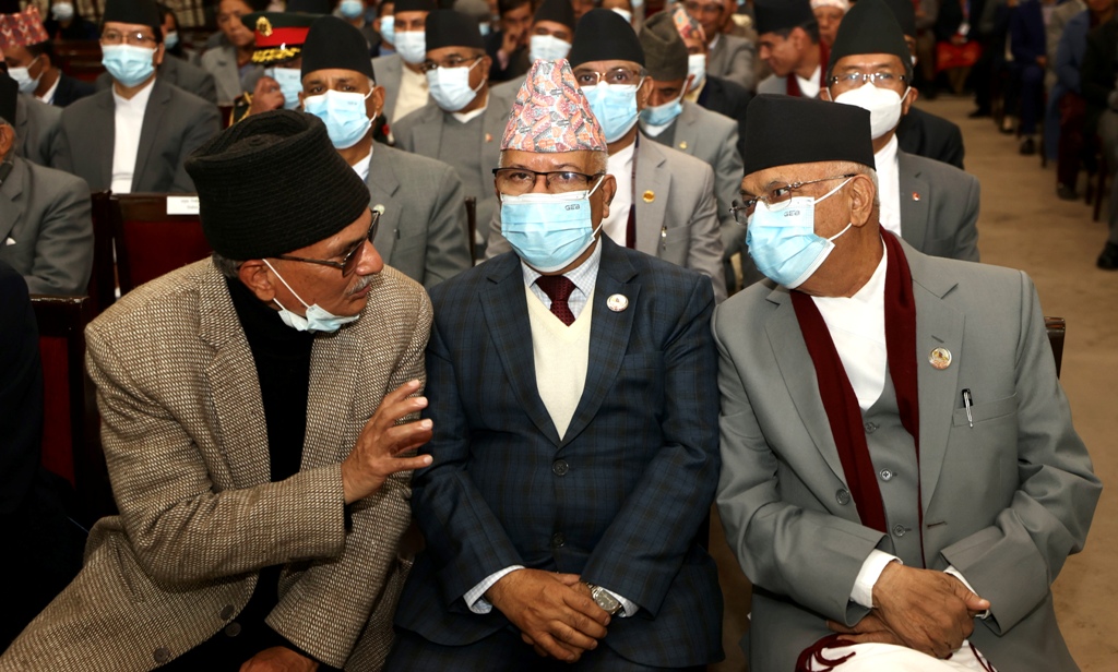 केपी ओली, माधव नेपाल र बाबुराम भट्टराई