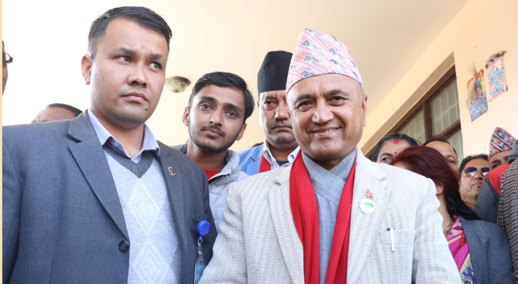 खगराज अधिकारी