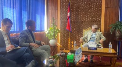 नारायणकाजी श्रेष्ठ र डिन आर थम्पसन