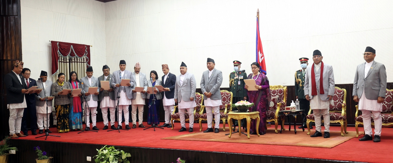 नवनियुक्त मन्त्रीहरु