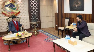 प्रधानमन्त्री प्रचण्डलाई भेट्न बालुवाटार पुगे काठमाडौँमा मेयर बालेन