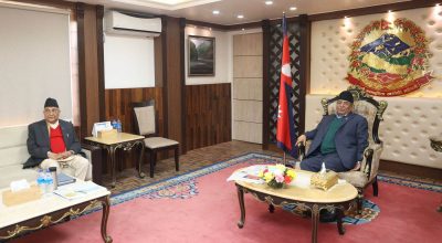 प्रधानमन्त्री प्रचण्ड र एमाले अध्यक्ष ओली