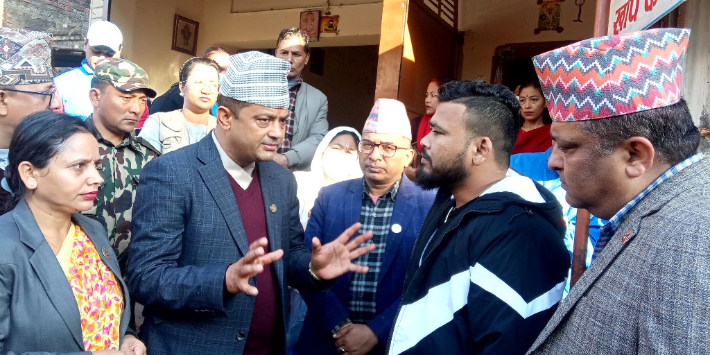 पदम गिरी