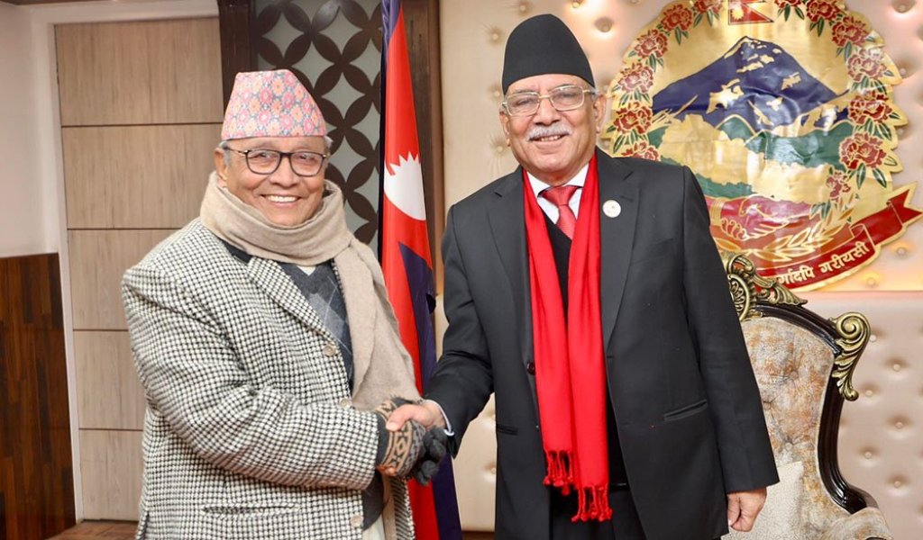 प्रधानमन्त्री प्रचण्ड र अमिक शेरचन