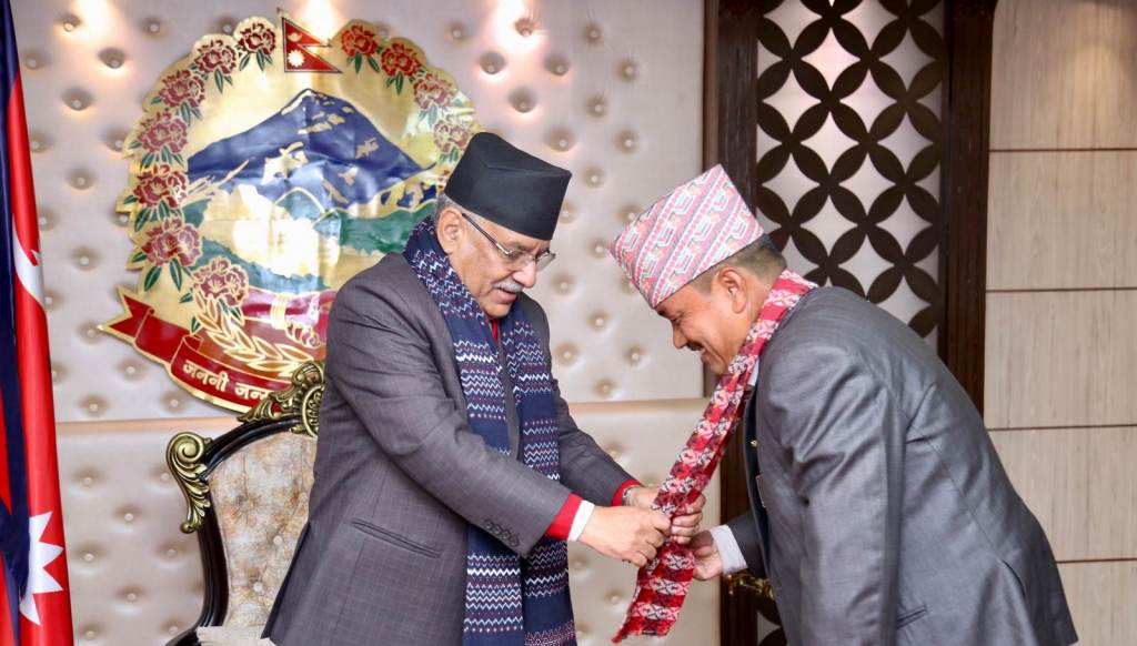 प्रचण्ड र दिपेन्द्र कुमार पुन मगर