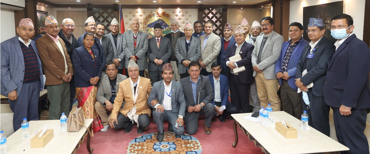 बालुवाटार गेटा मेडिकल कलेज छलफल