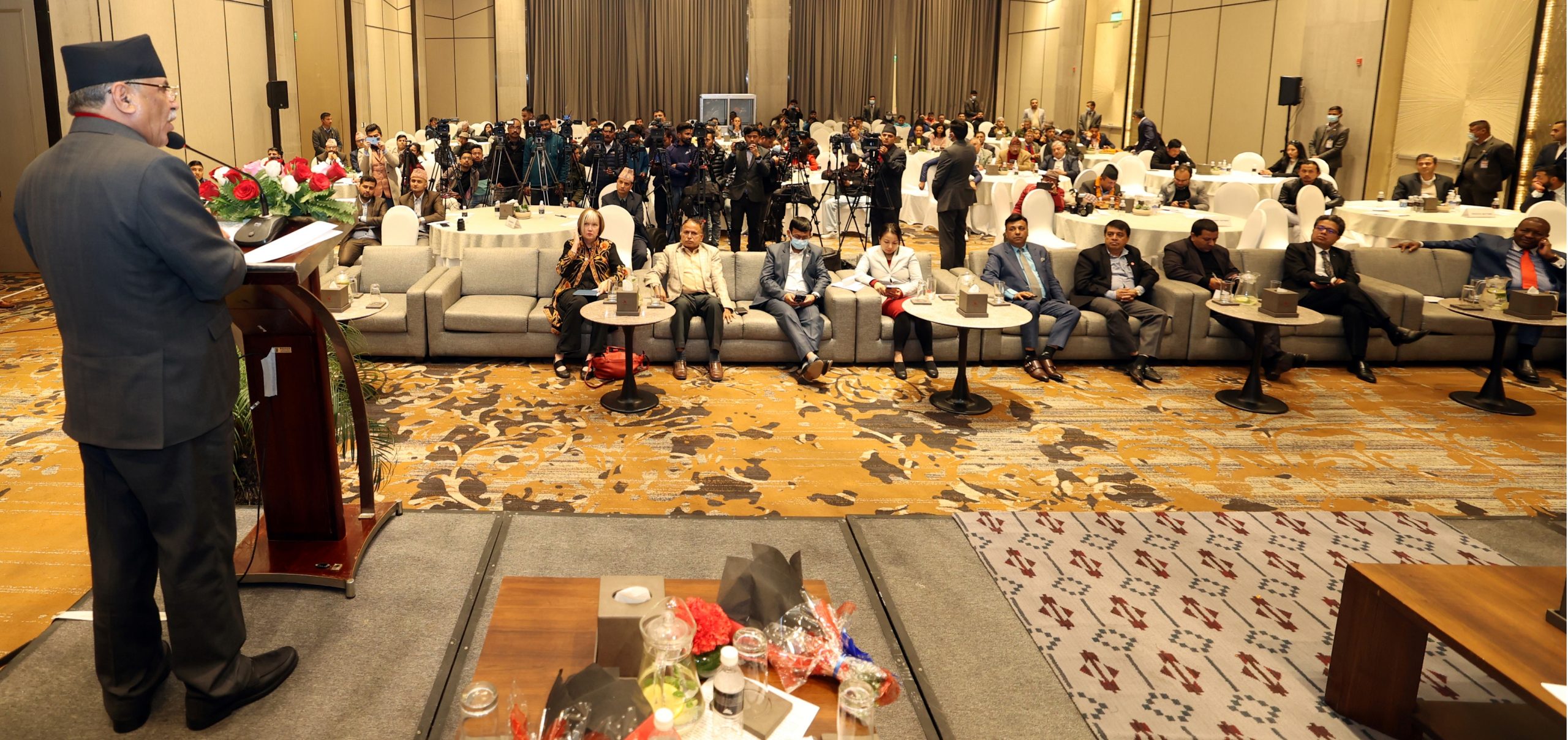  प्रधानमन्त्री प्रचण्ड