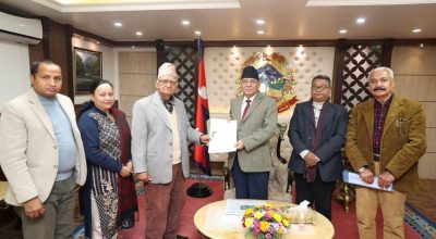 प्रधानमन्त्री प्रचण्ड र चित्रबहादुर केसी