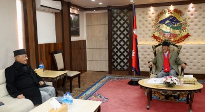 प्रधानमन्त्री प्रचण्ड र एमाले अध्यक्ष ओली