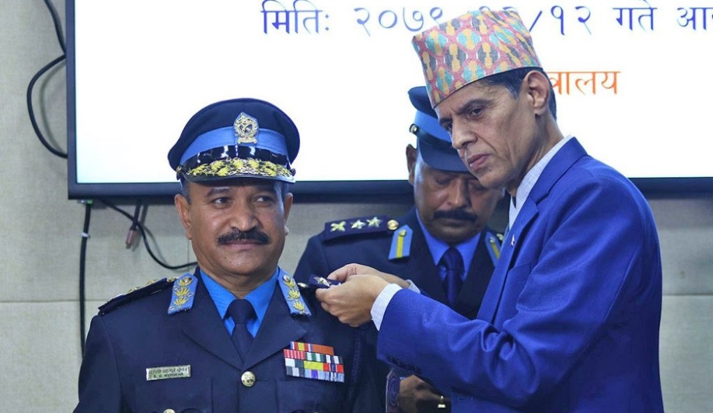 कुँवरलाई दज्र्यानी चिन्ह प्रदान