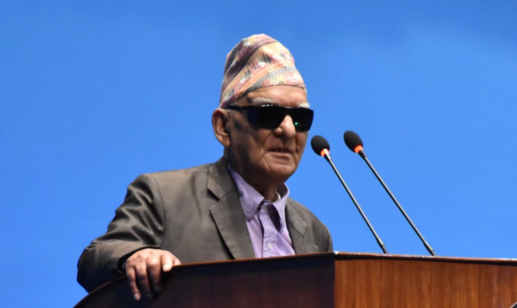 चित्रबहादुर केसी