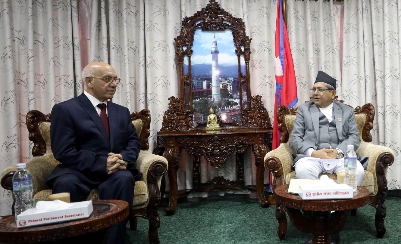 देवराज घिमिरे र वीरेन्द्र शर्मा