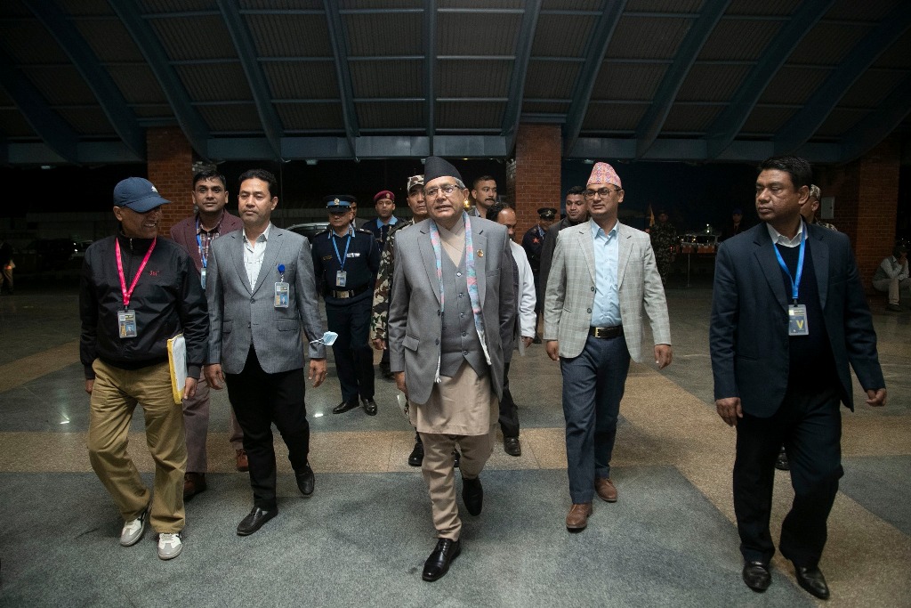 स्वदेश फिर्ता