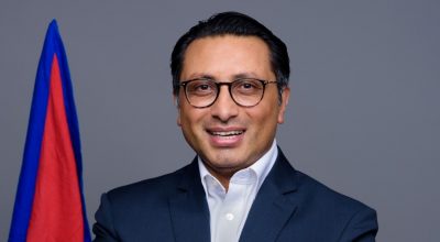 डा‍. स्वर्णिम वाग्ले