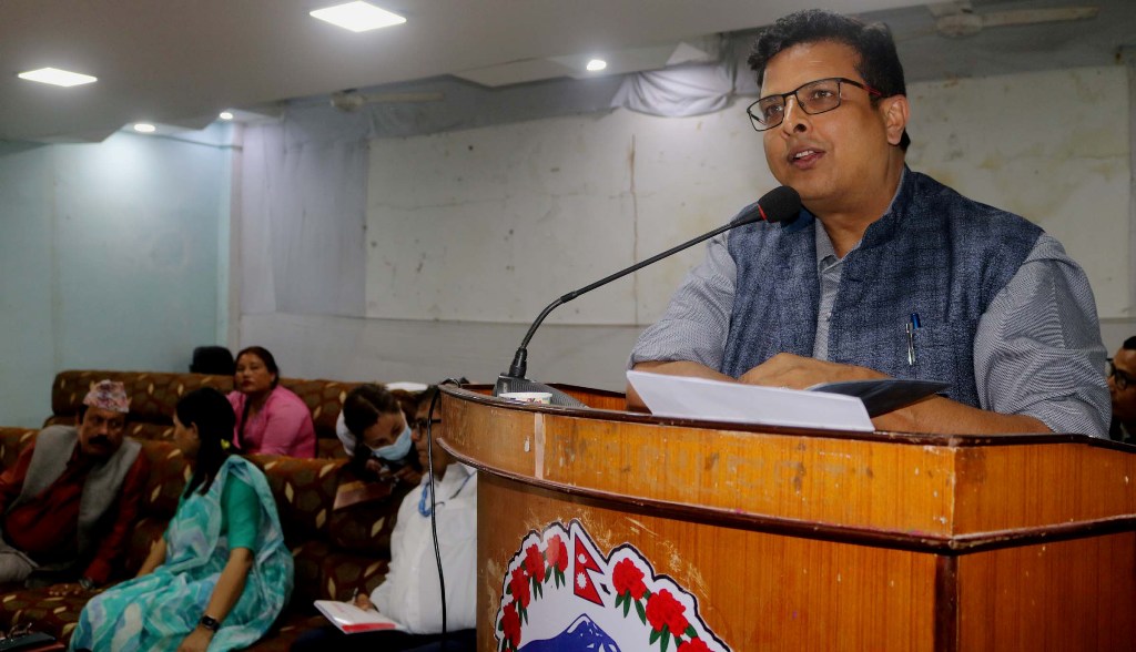 नागेश कोइराला