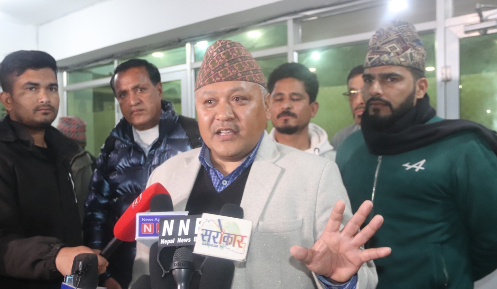 मोहन श्रेष्ठ